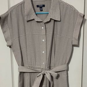 Short Sleeve Tie/Button Down Dress
